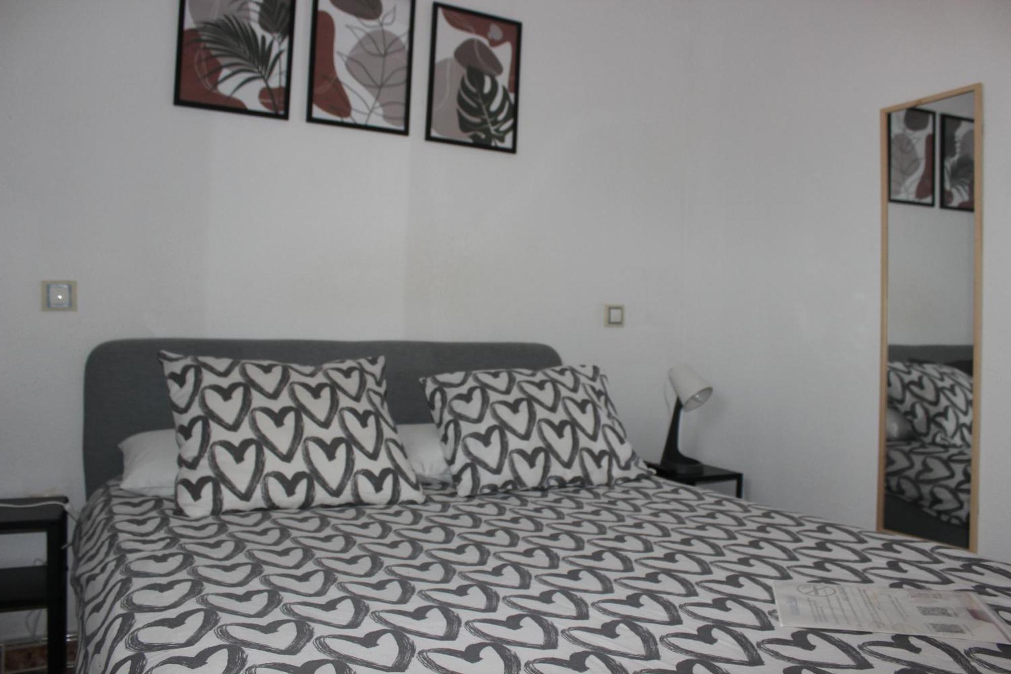 Casa De Huespedes De Hortensias Homestay *